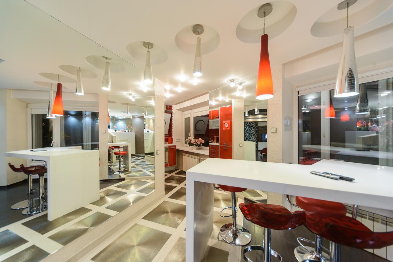 Real Home Apartmens - Podil Promenade Kiev Eksteriør bilde